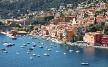 Get the Most Out of Honeymoon Flight Services