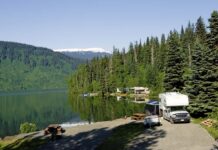 7 Healthy D.I.Y. Airplane Snacks