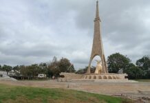 Uhuru Gardens National Museum and Monument Uhuru Gardens National Monuments